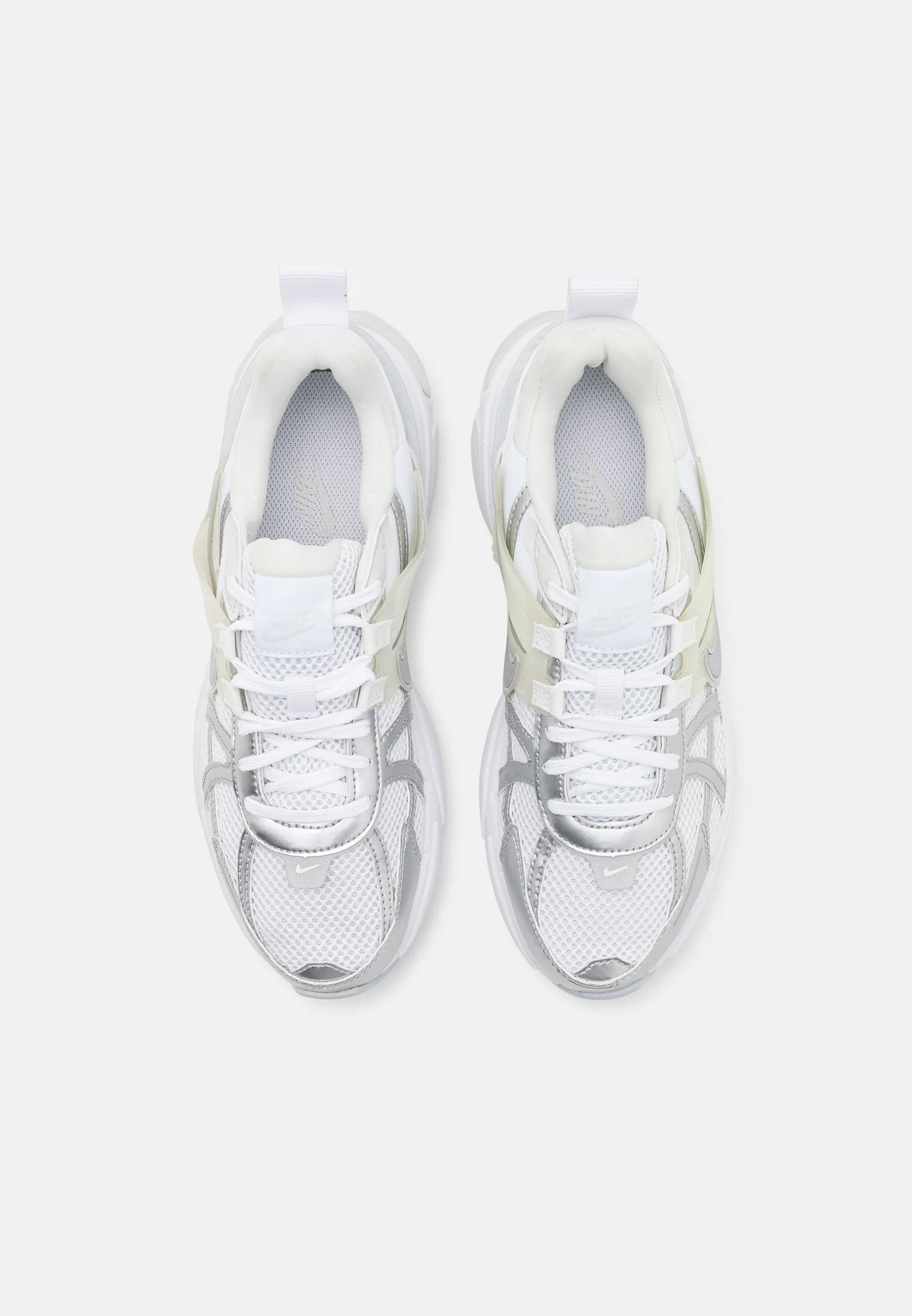 NIKE V2K RUN WHITE