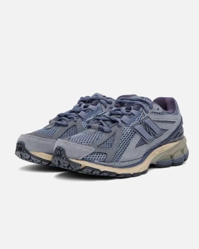 NEW BALANCE 1906R