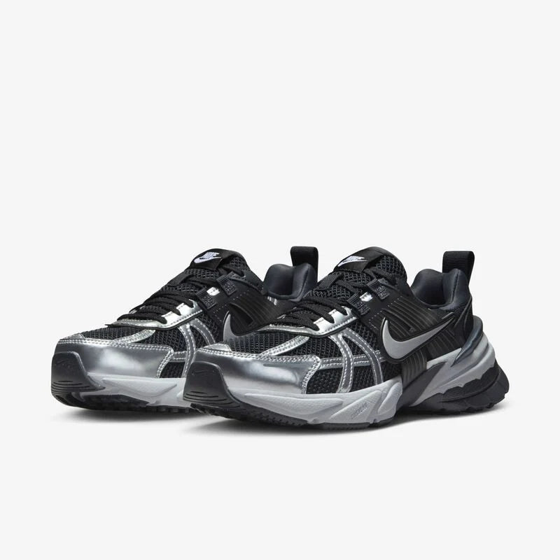 NIKE V2K RUN