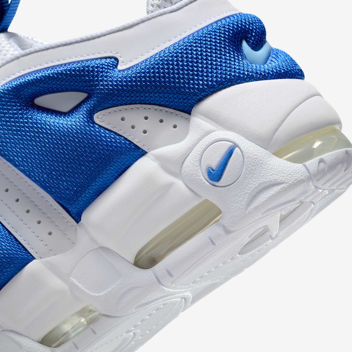 NIKE UPTEMPO LOW