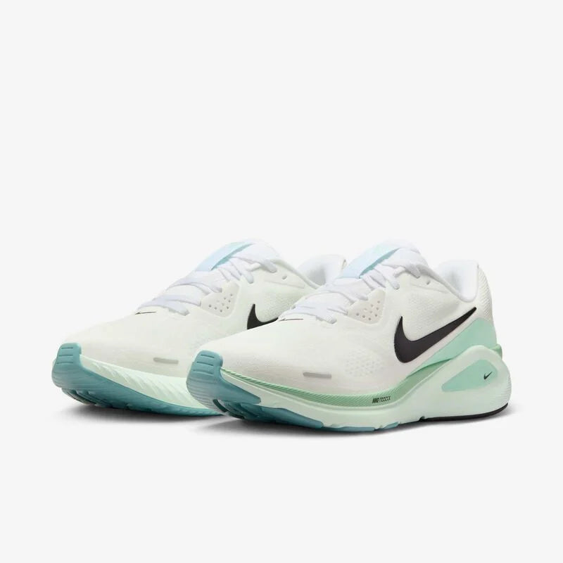 NIKE STRUCTURE