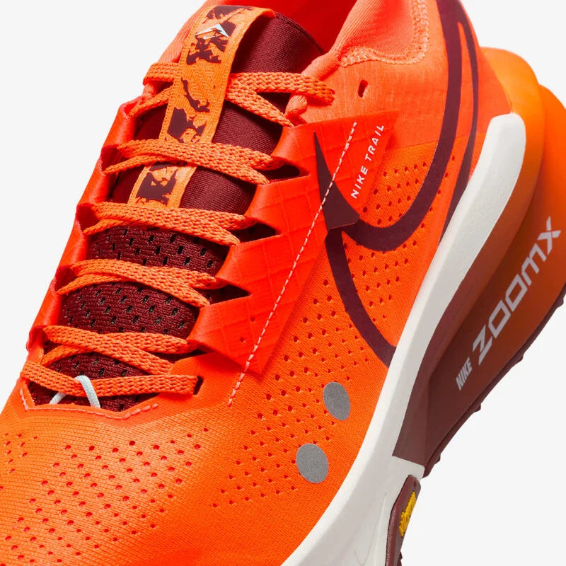 NIKE ZEGAMA 2 TRAIL 5
