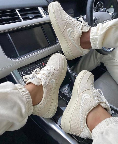 NIKE AIR FORCE 1 "STUSSY"