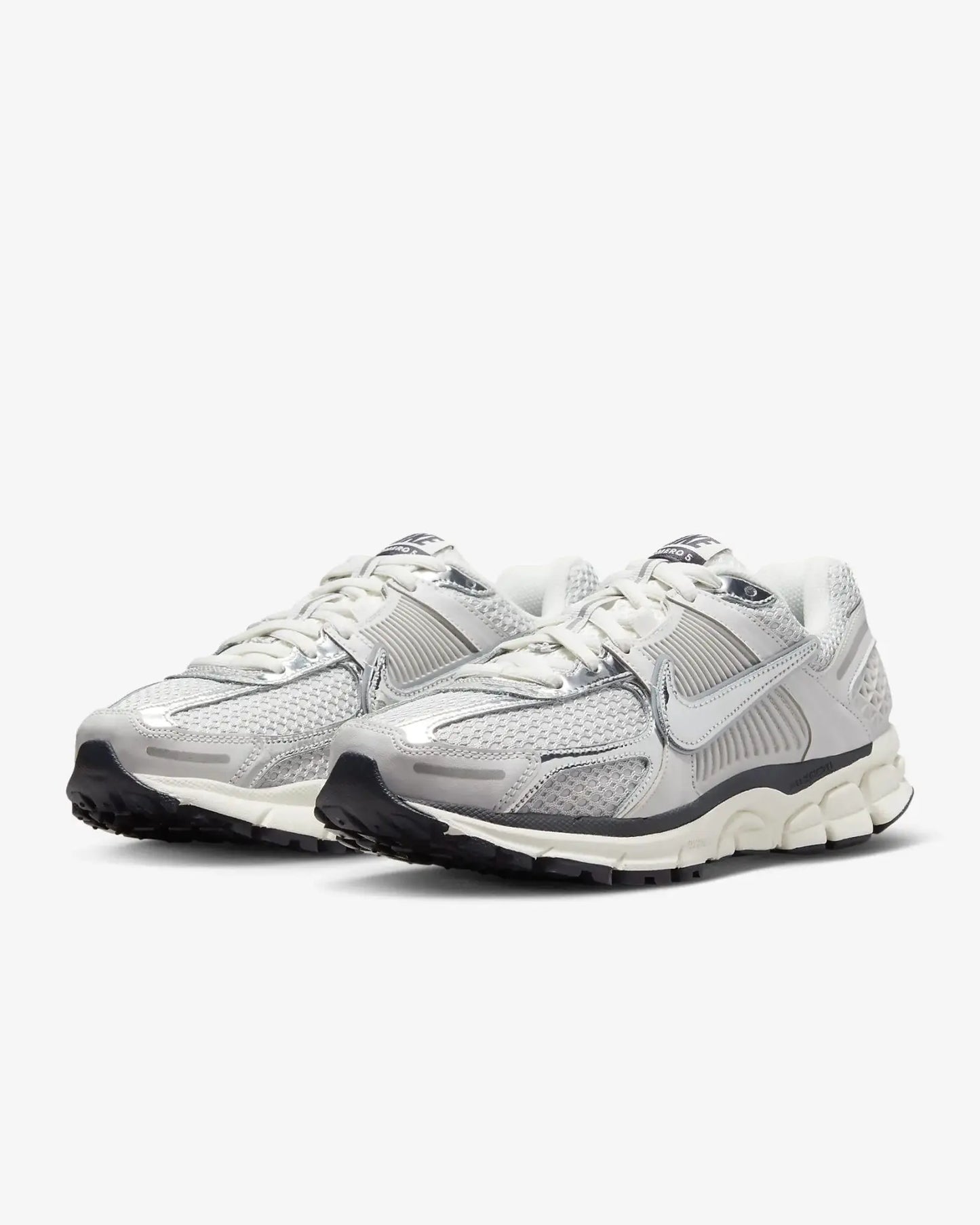 NIKE VOMERA
