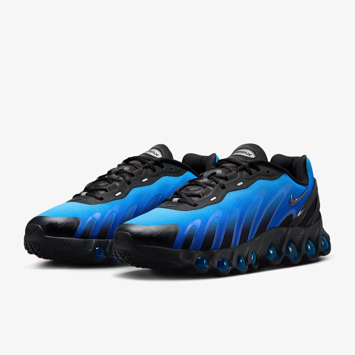 NIKE AIR MAX DN8