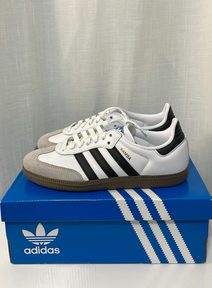 ADIDAS SAMBA