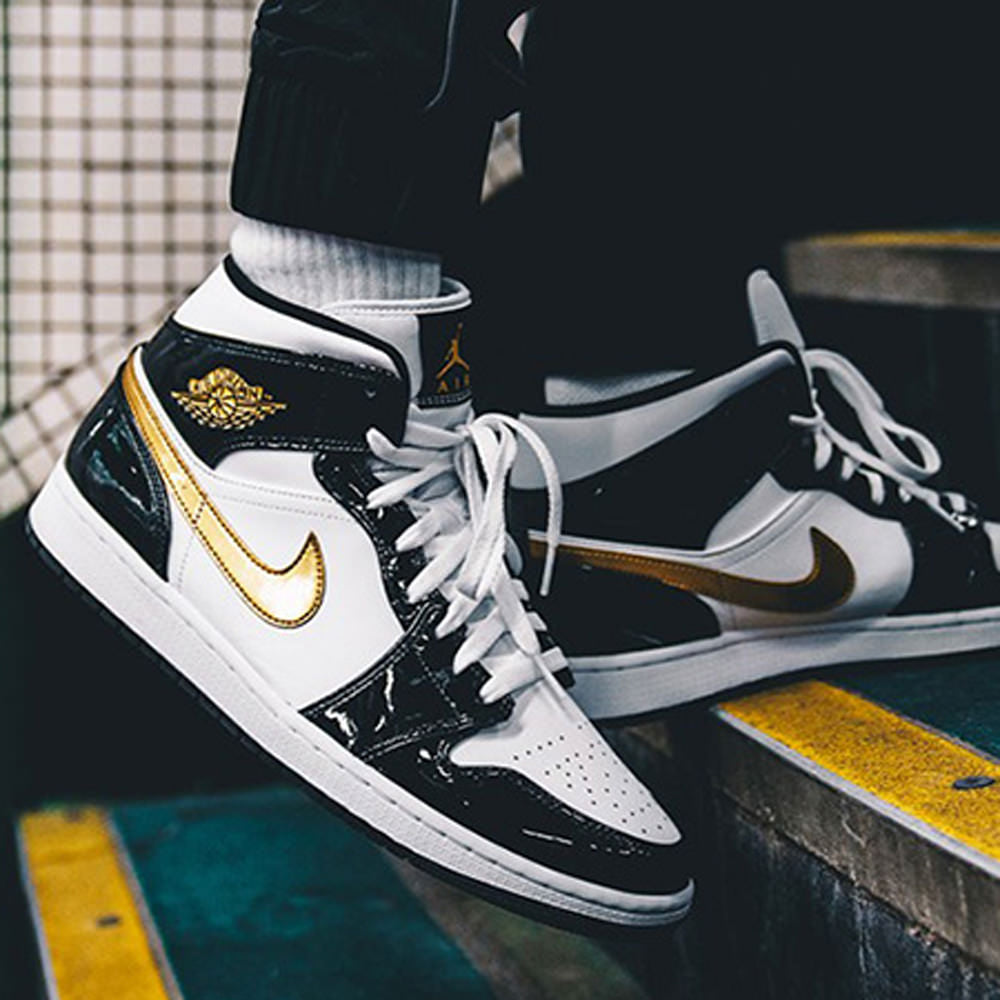 JORDAN 1 MID "WHITE GOLDEN BLACK" PK