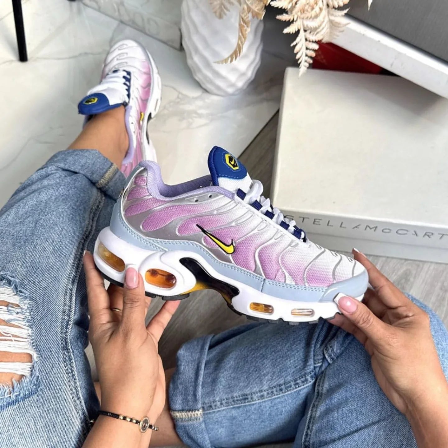 NIKE AIR MAX TN PLUS "VIOLET DUST HIGH VOLTAGE"