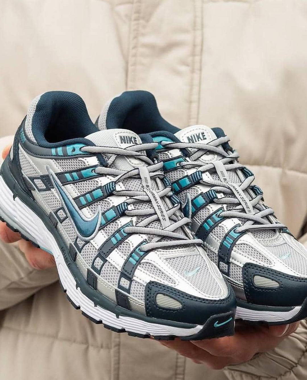NIKE P6000