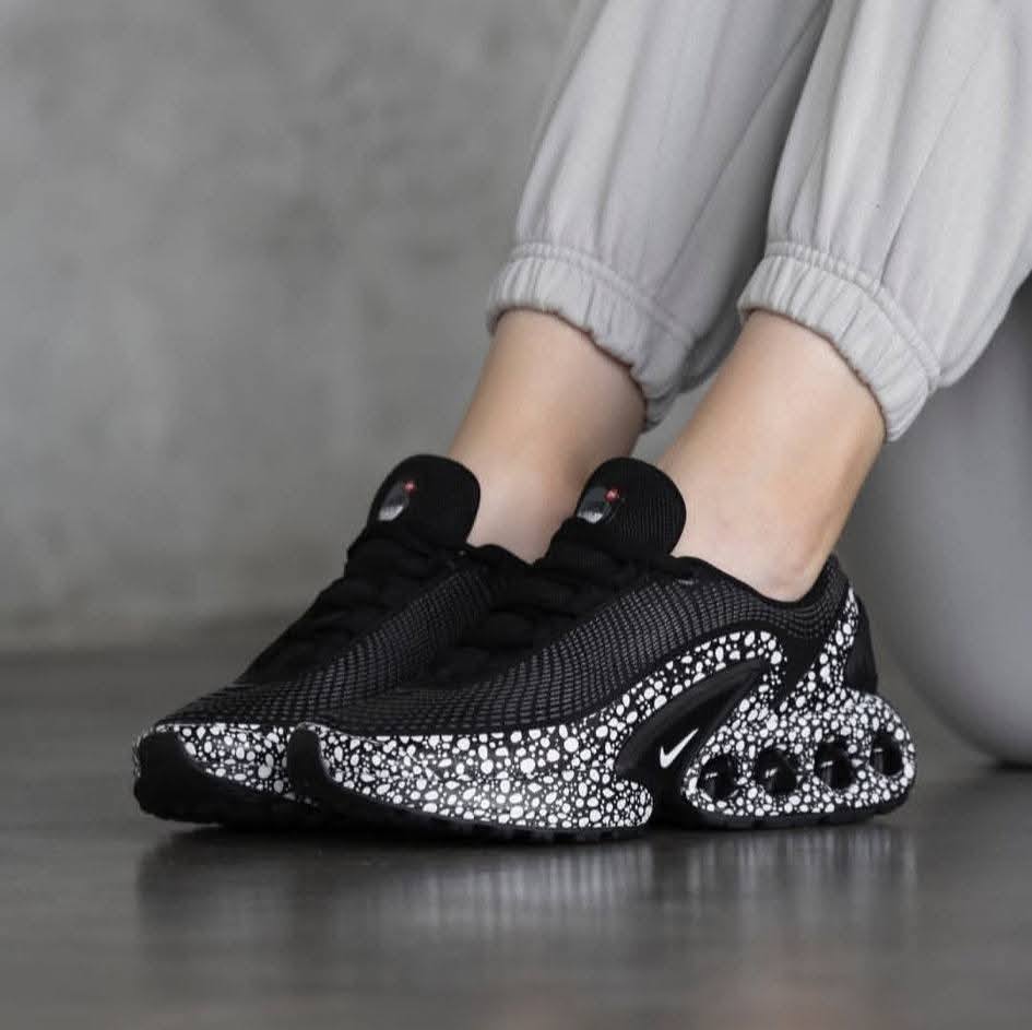 NIKE AIR MAX DN2