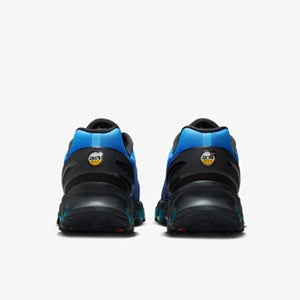 NIKE AIR MAX DN8