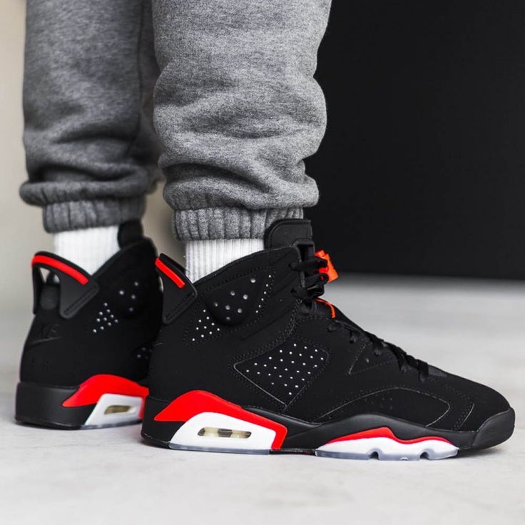 AIR JORDAN 6 RETRO BRED PK