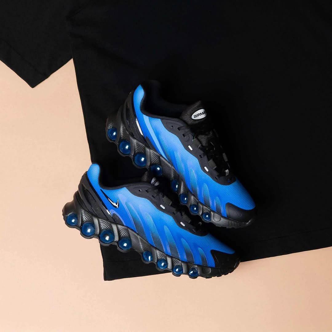 NIKE AIR MAX DN8