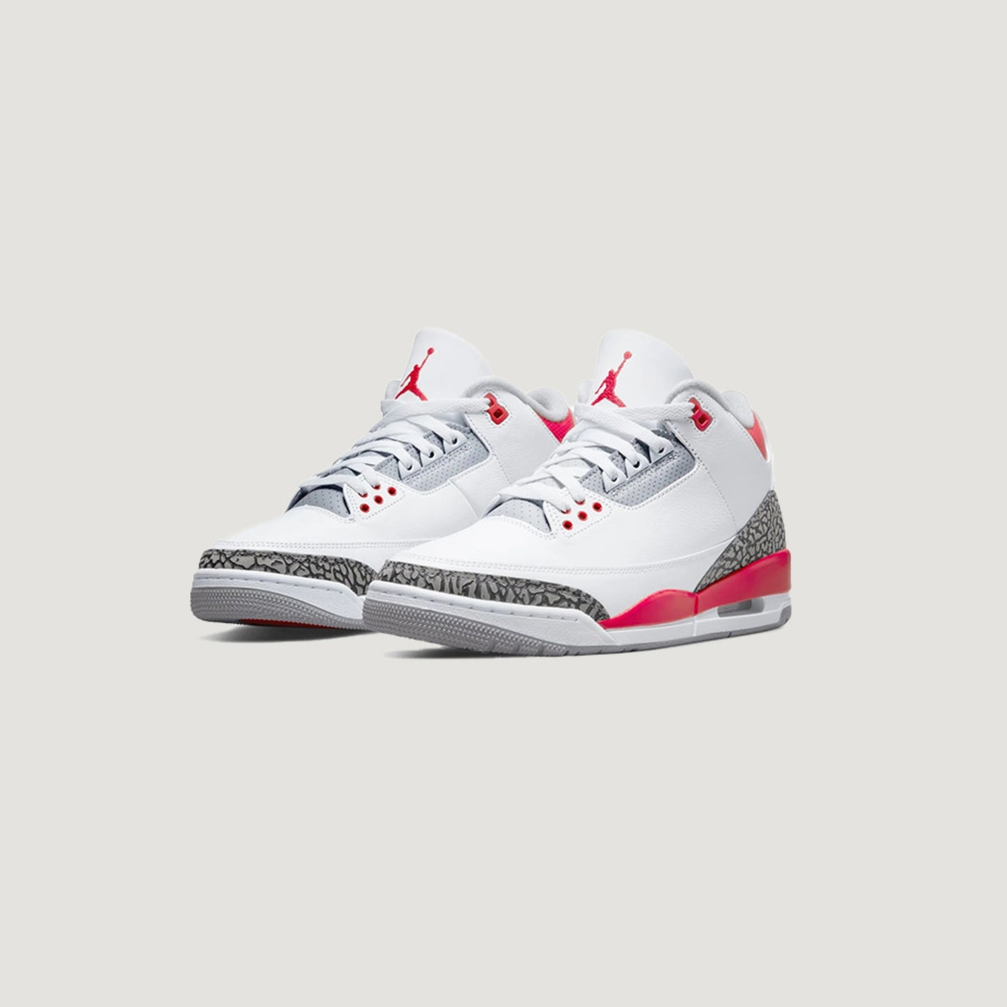 Jordn 3 Retro "Fire Red"