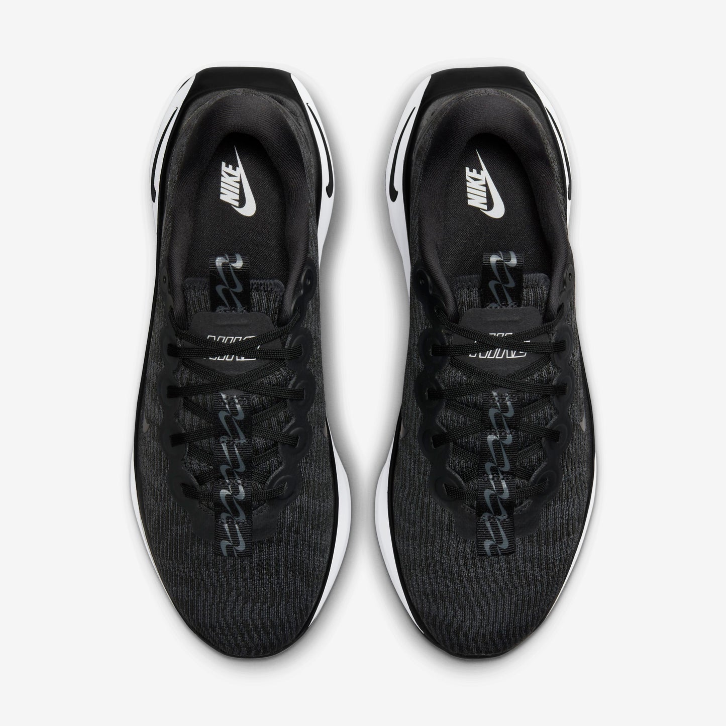 Nike running "MOTIVA"