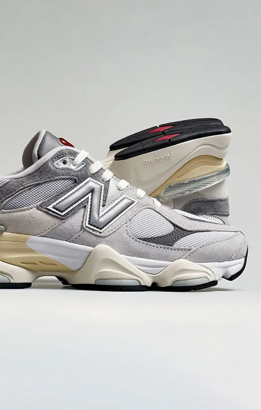 NEW BALANCE 9060
