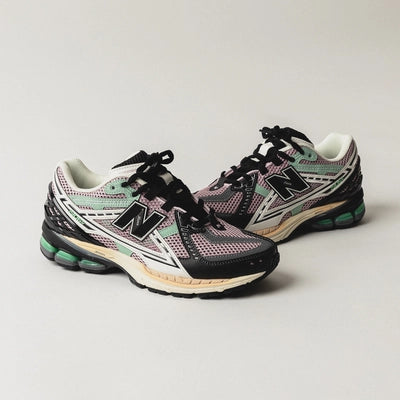 NEW BALANCE 1906R