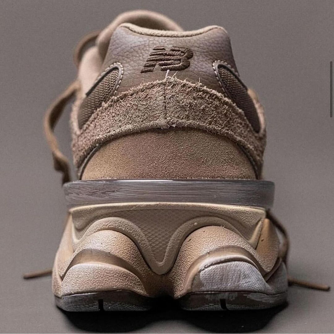 NEW BALANCE 9060 "MUSHROOM TIMBERWOLF"