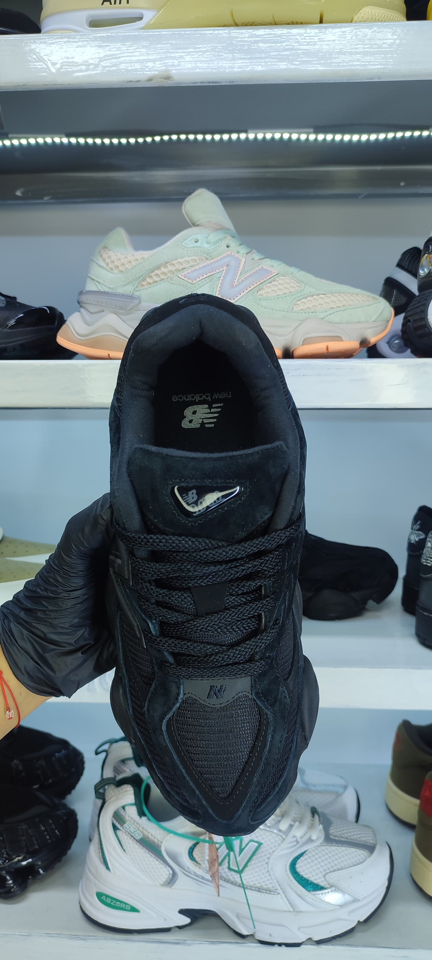 NEW BALANCE 9060 "TRIPLE BLACK