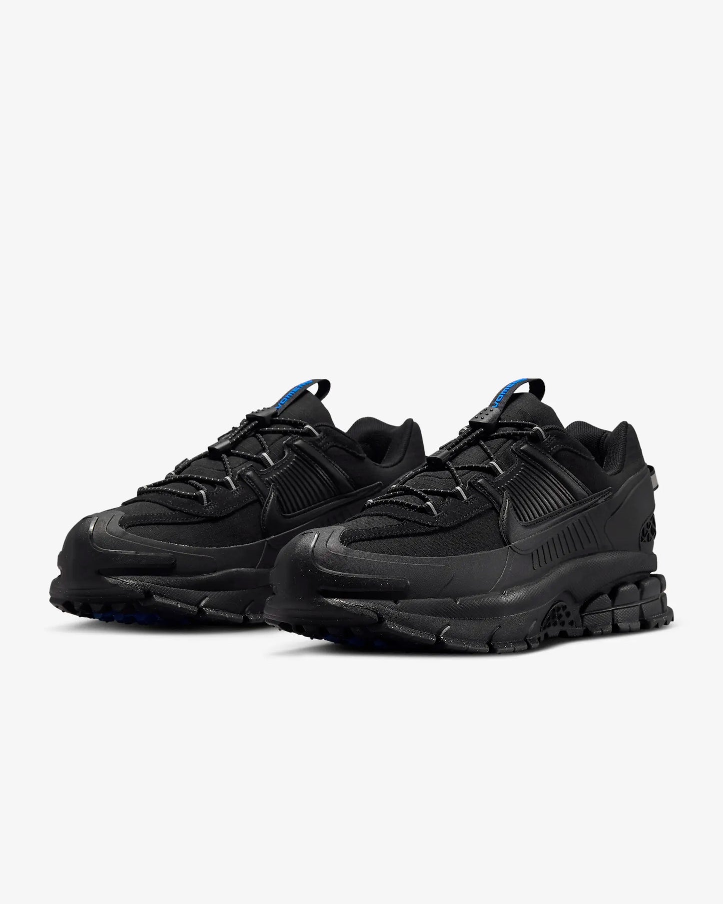 NIKE VOMERO ZOOM ROAM "TRIPLE BLACK"
