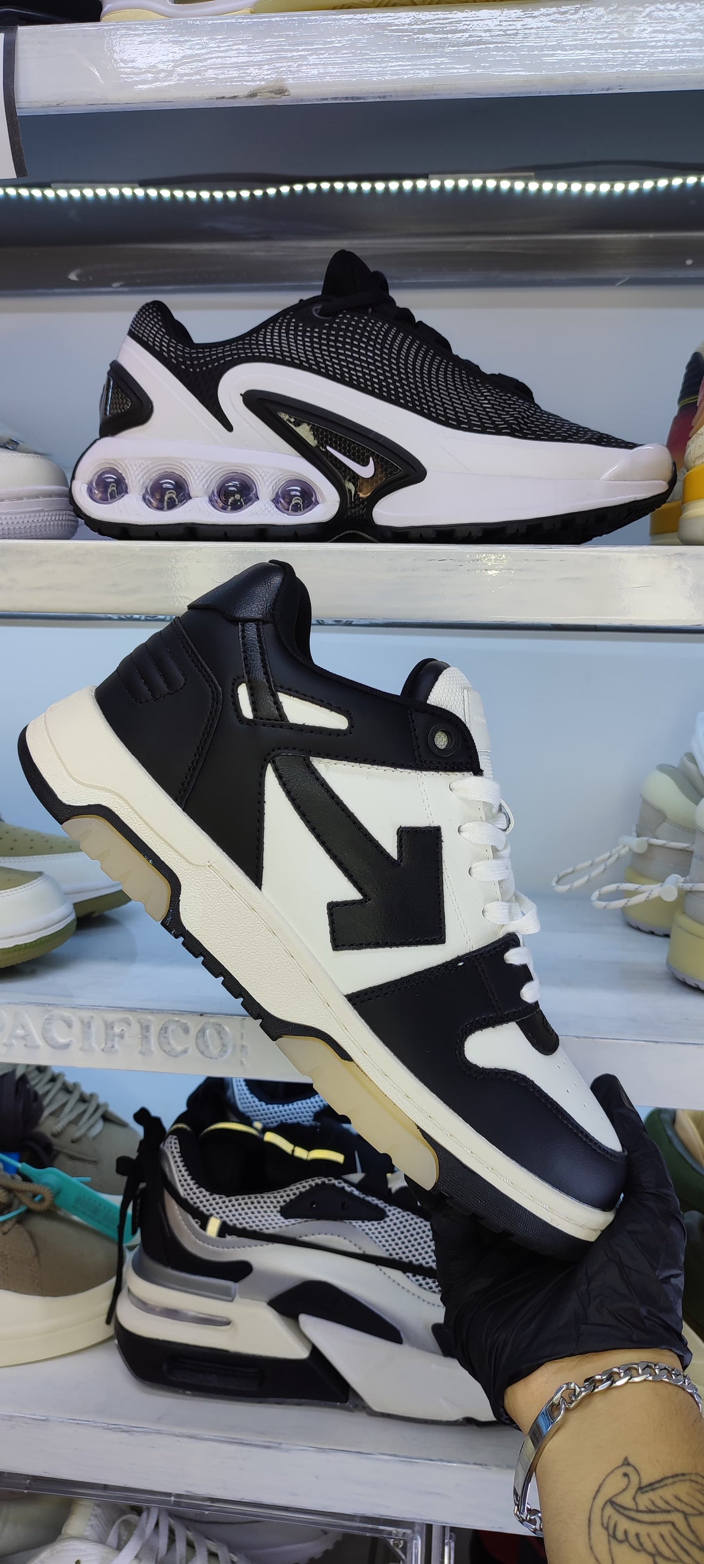 OFF WHITE "PANDA"