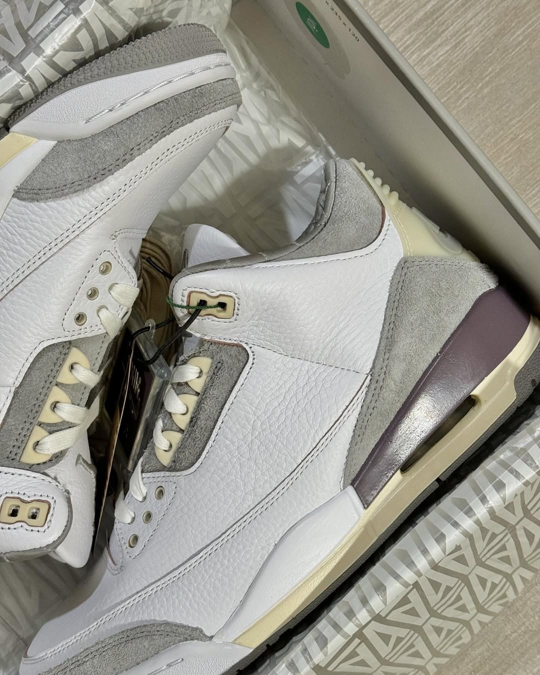 JORDAN 3 RETRO " A MA MANIERE" PK