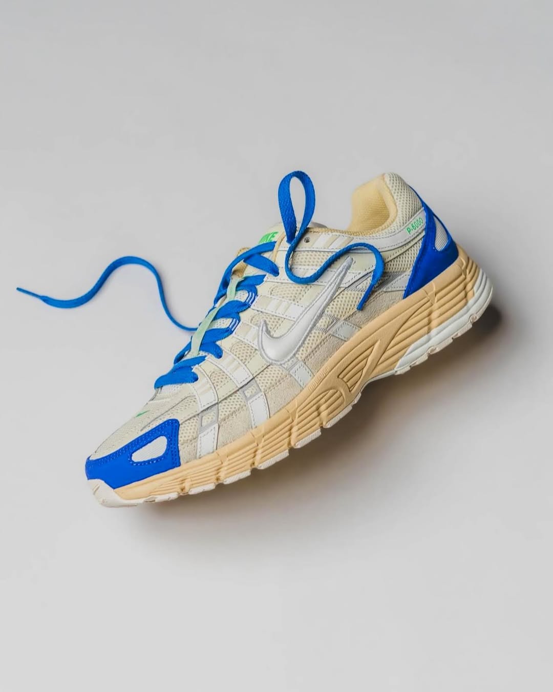 NIKE P6000