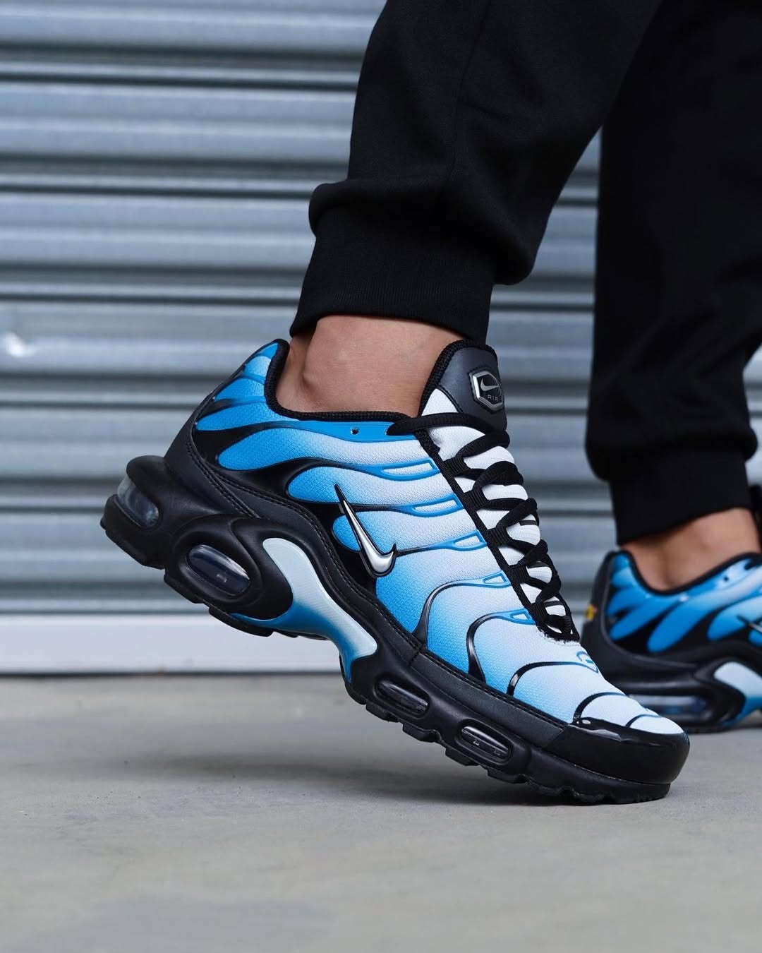 NIKE AIR MAX TN