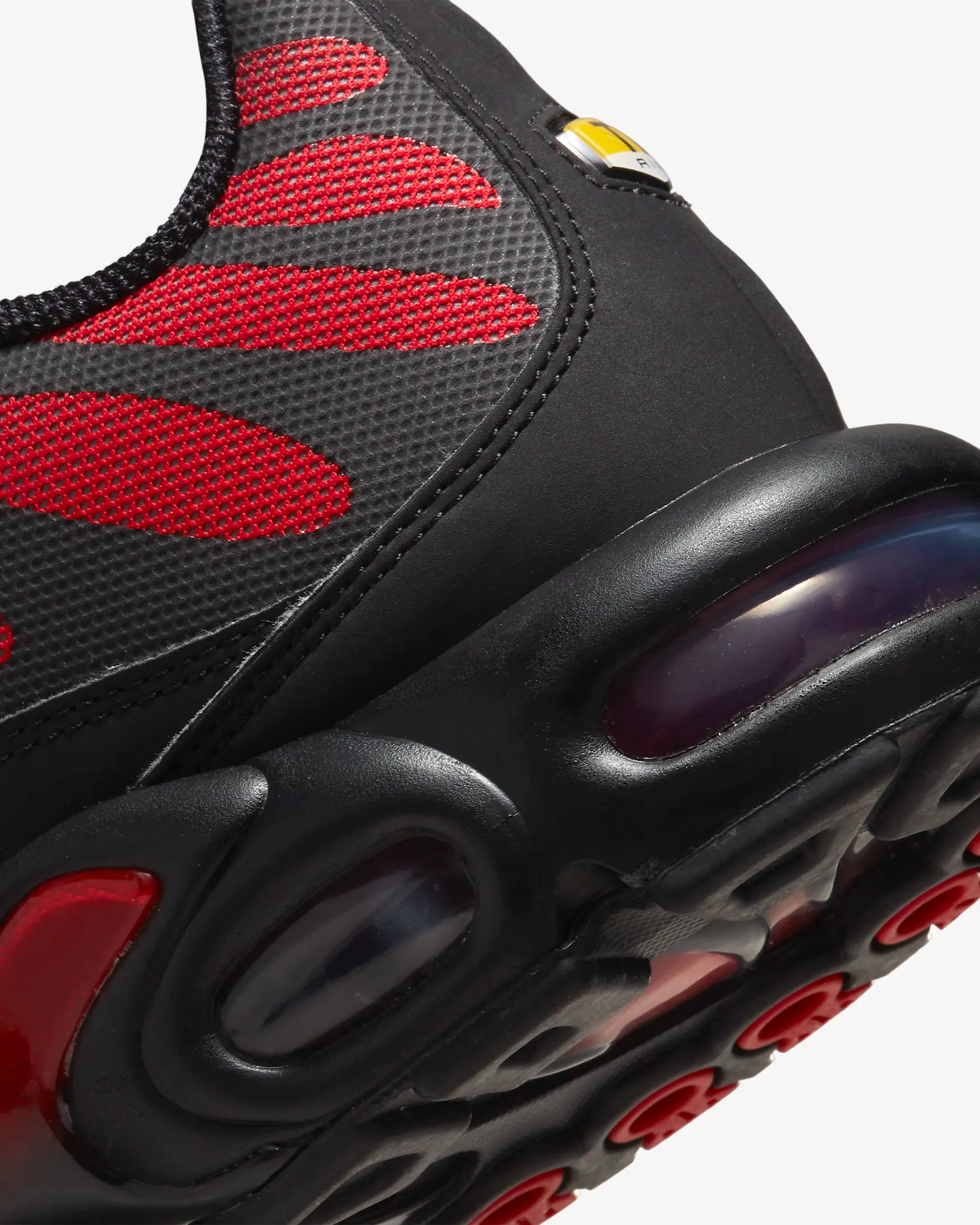 NIKE AIR MAX TN RED BLACK