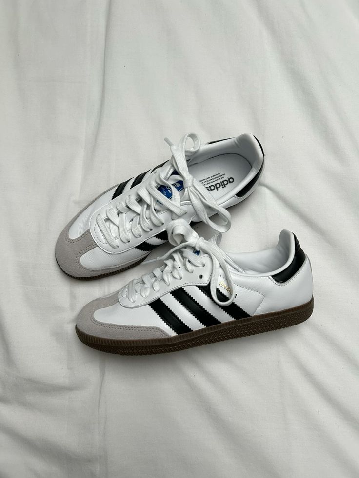 ADIDAS SAMBA