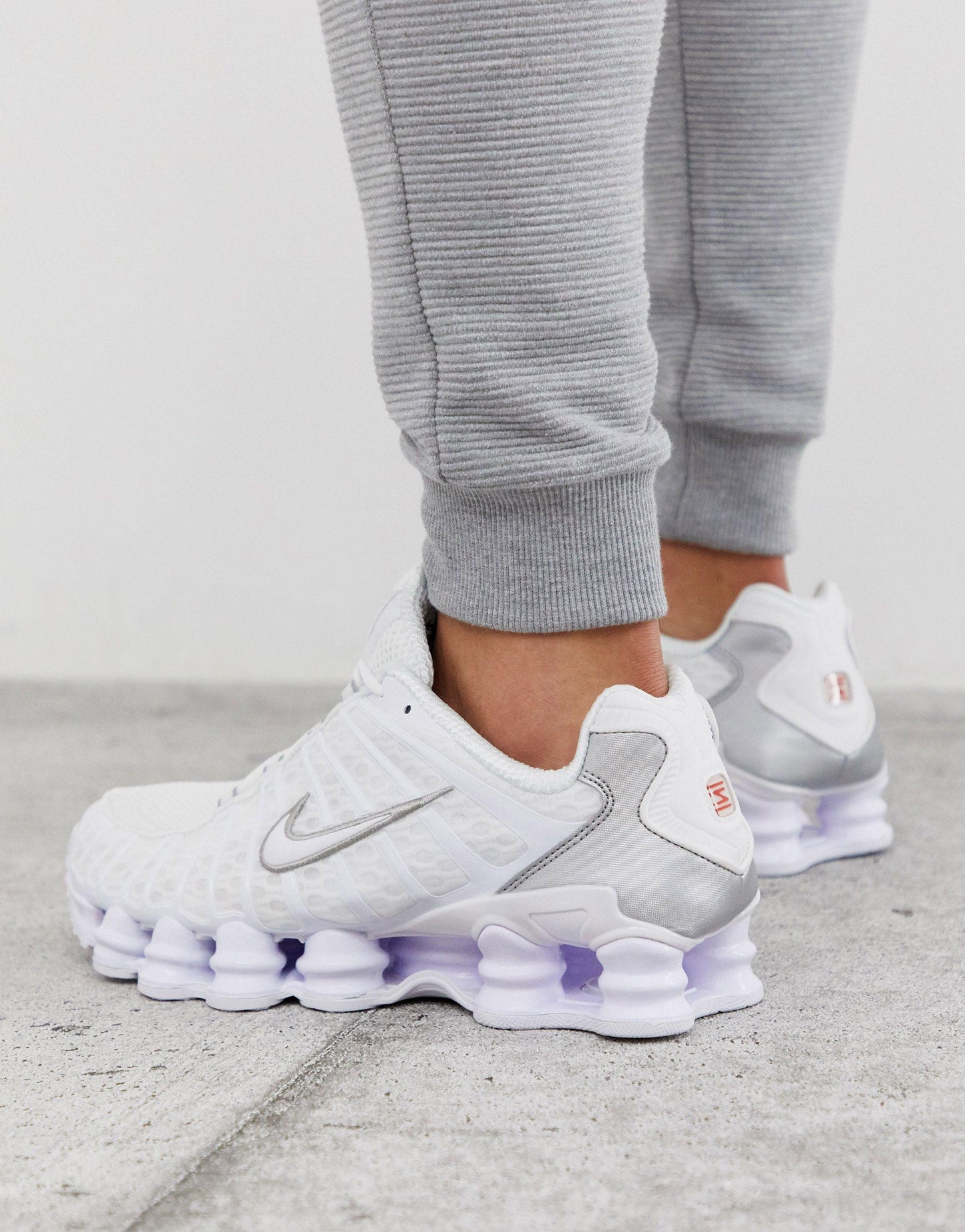NIKE SHOX TL "TRIPLE WHITE"