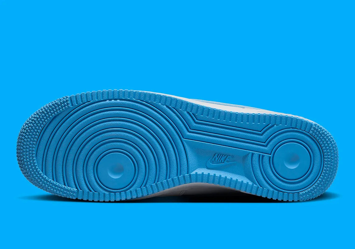 Nike air force 1 University blue