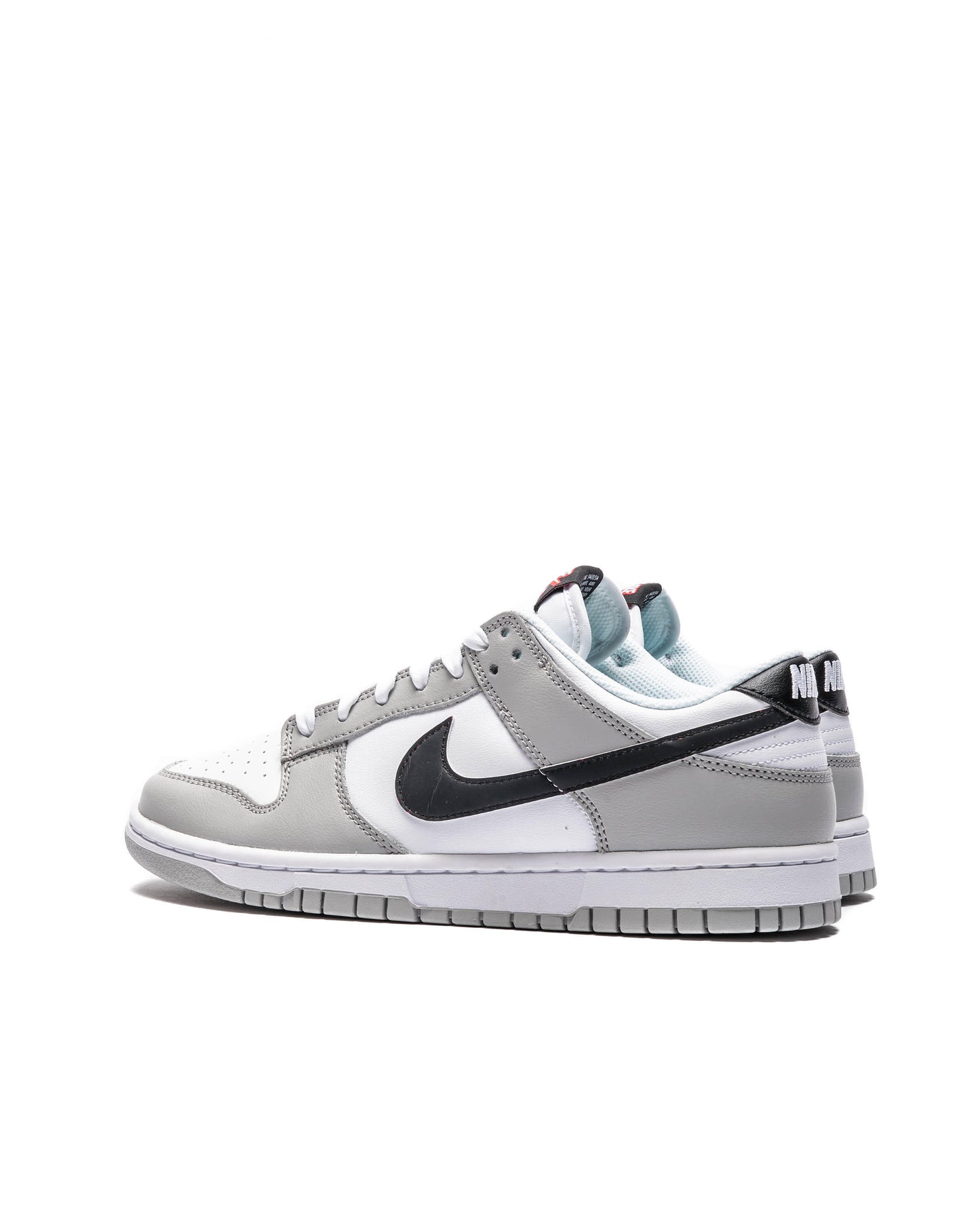 NIKE DUNK LOW "JACK POT"