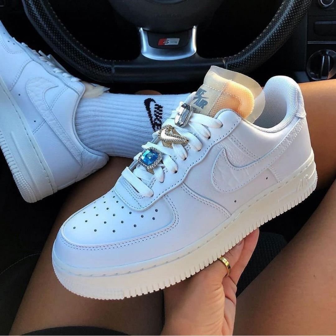 NIKE AIR FORCE 1 BLING