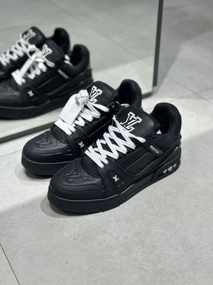 LOUIS VUITTON TRAINNERS BLACK "PK"