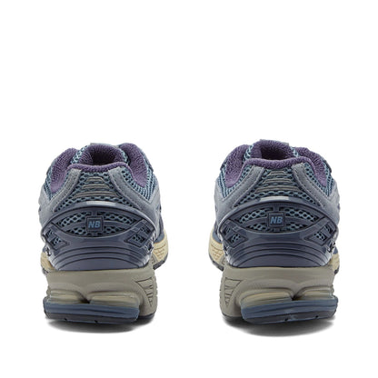 NEW BALANCE 1906R