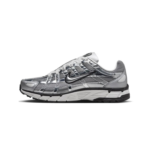 NIKE P6000