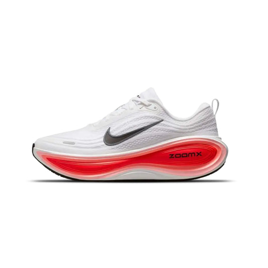 NIKE VOMERO 18