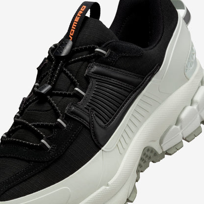 NIKE ZOOM VOMERO 5