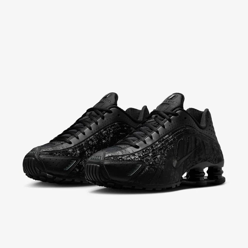 NIKE SHOX R4