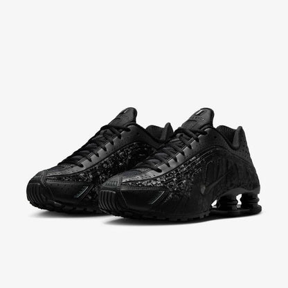 NIKE SHOX R4