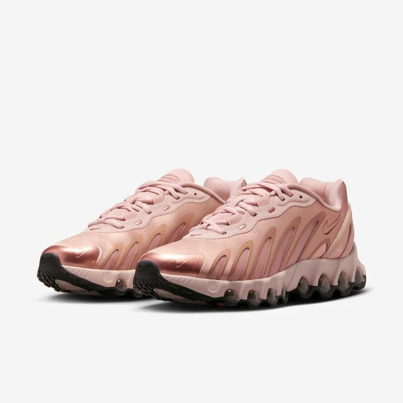 NIKE AIR MAX DN8