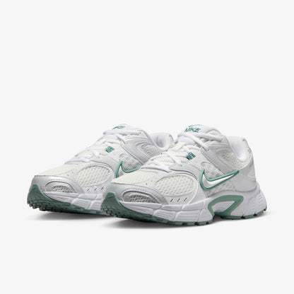 NIKE V5  RNR