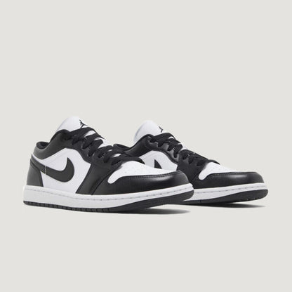 JORDAN 1 LOW PANDA