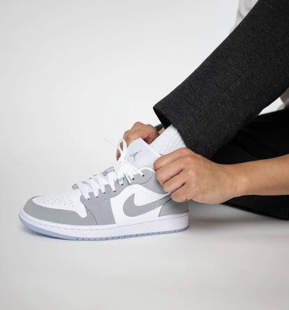 JORDAN 1 LOW WOLF GREY