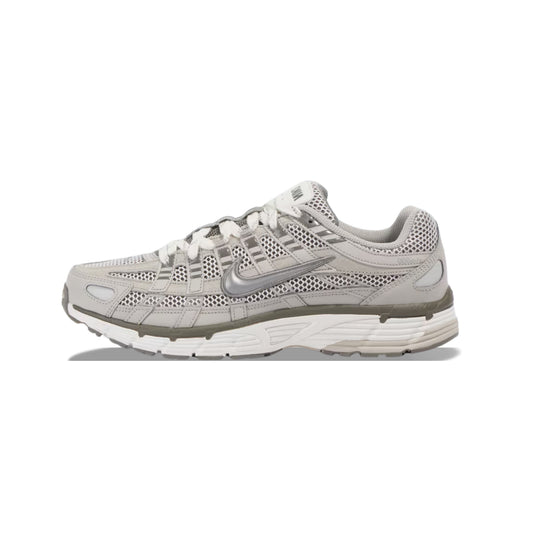 NIKE P6000