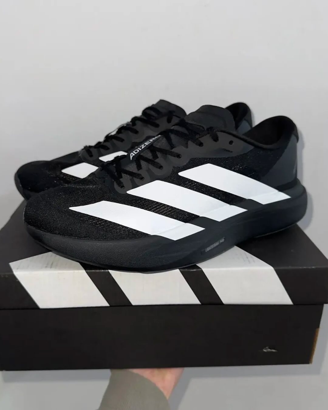 ADIDAS ADIZERO EVO SL
