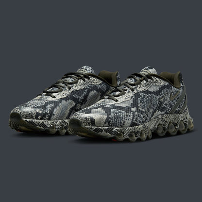 NIKE AIR MAX DN8