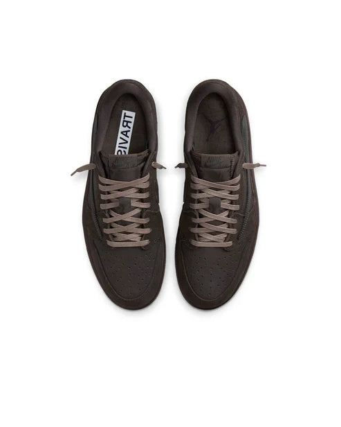 AIR JORDAN 1 LOW x TRAVIS SCOTT "VELVET BROWN"