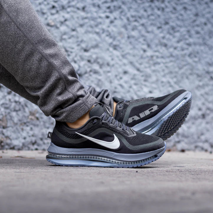 NIKE PEGASUS PREMIUM